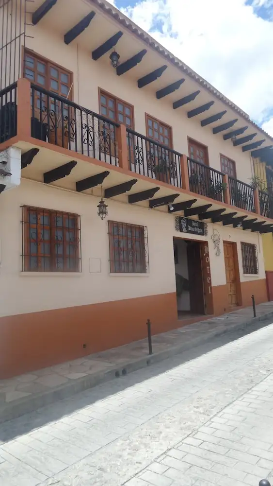 PriceTravel - Viaja fácil, sin pretextos