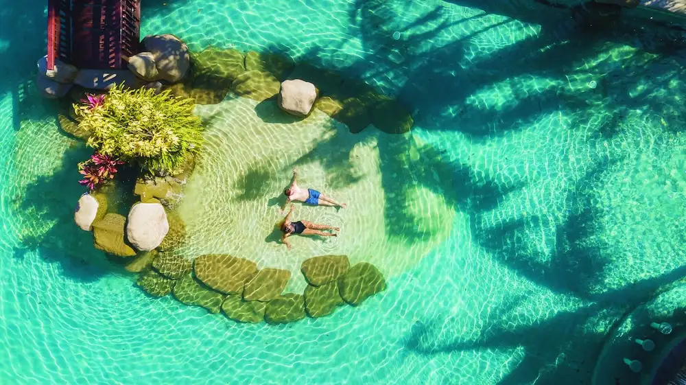 PriceTravel - Travel easy, without excuses