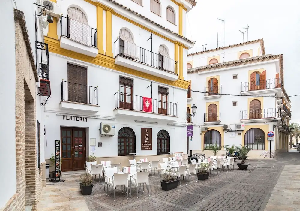 PriceTravel - Viaja fácil, sin pretextos