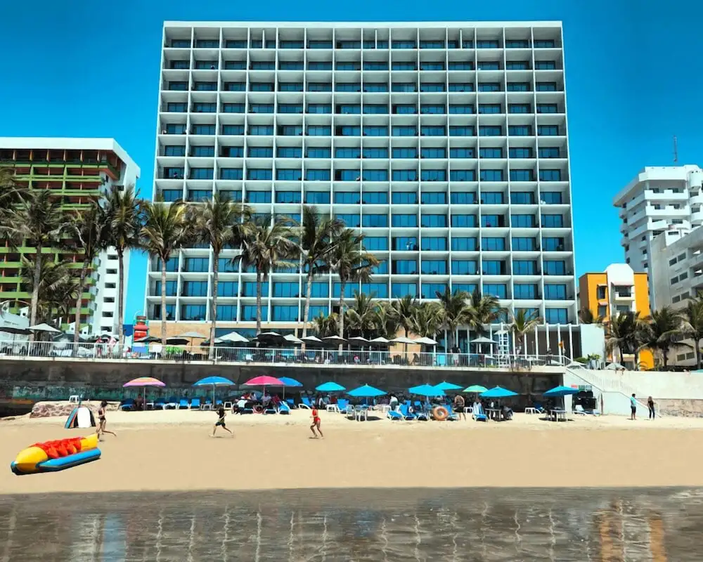PriceTravel - Viaja fácil, sin pretextos