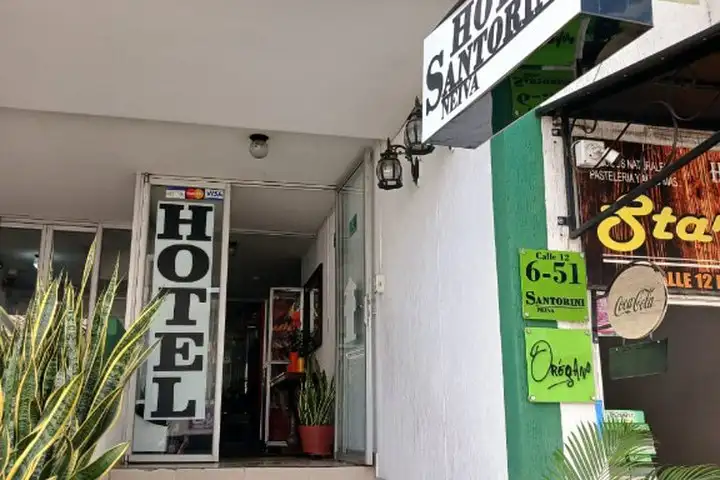  Santorini Neiva Hotel
