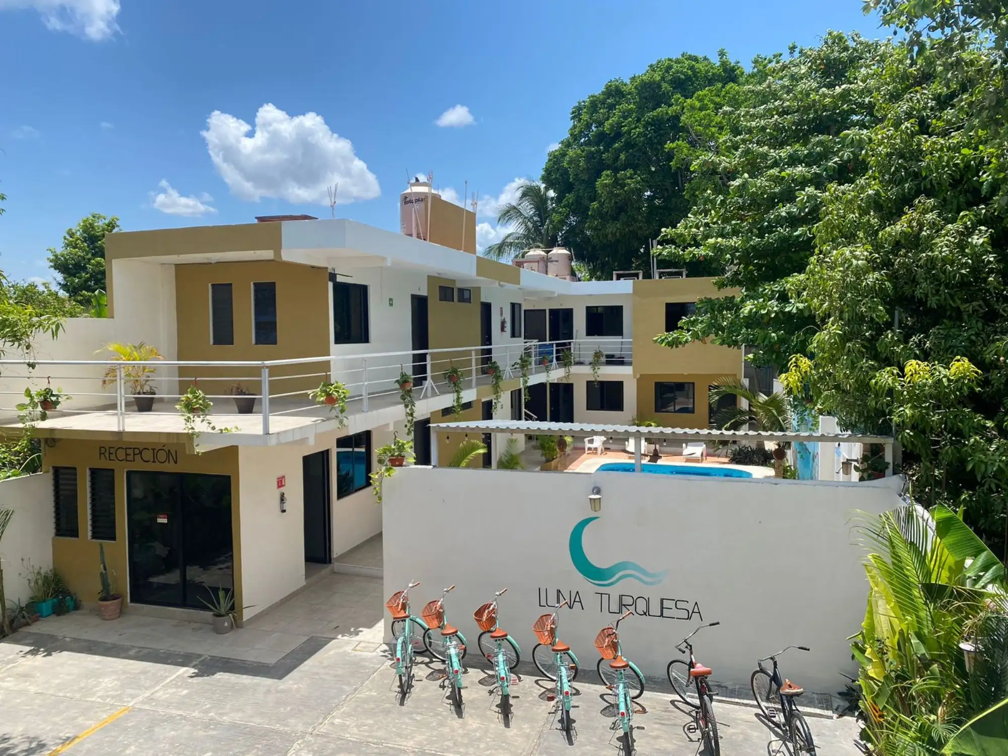 Luna Bacalar Hotel y Apartaments - Gratis Renta Bicicletas