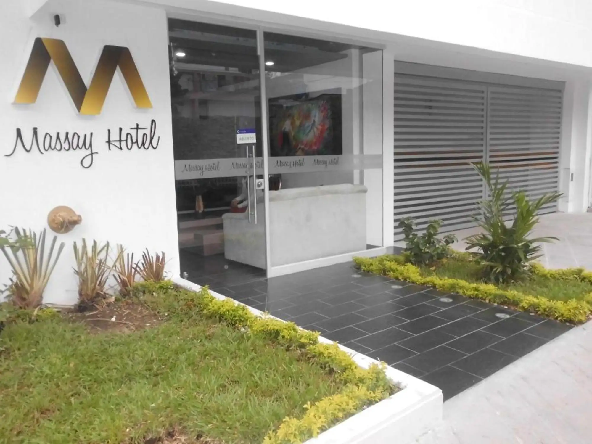 Hotel Massay