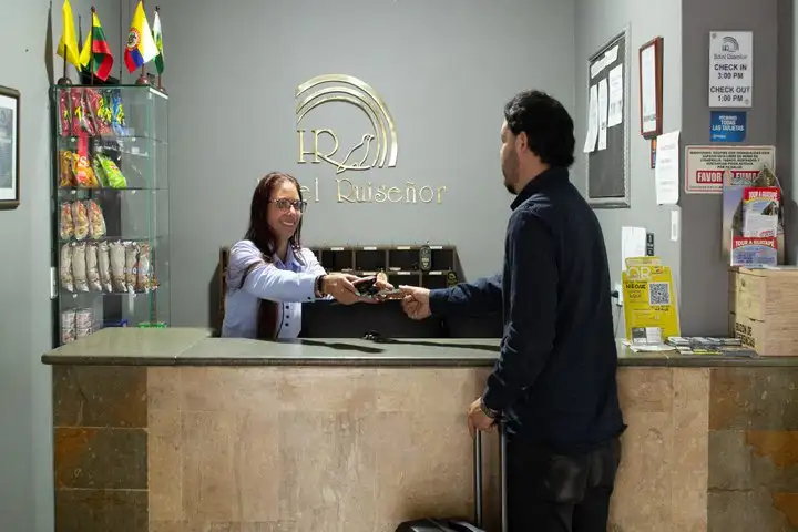 PriceTravel - Viaja fácil, sin pretextos