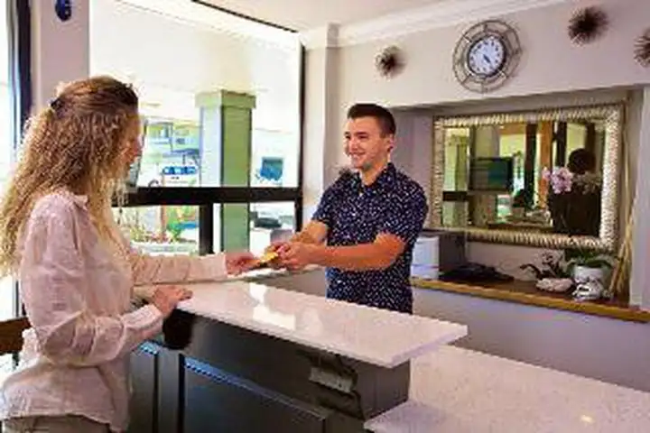 PriceTravel - Viaja fácil, sin pretextos