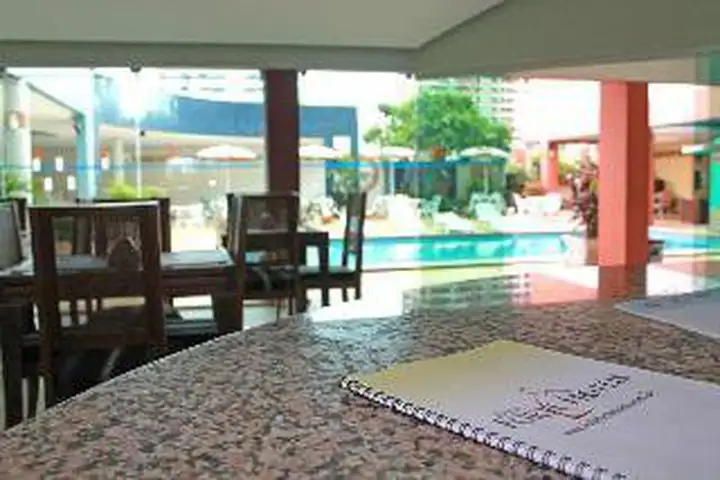 PriceTravel - Viaja fácil, sin pretextos