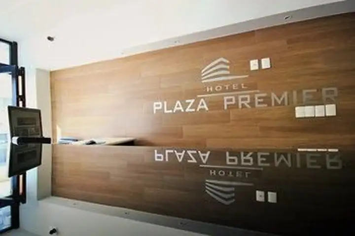 PriceTravel - Viaja fácil, sin pretextos