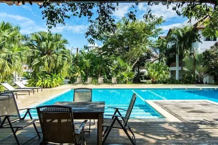 PriceTravel - Viaja fácil, sin pretextos