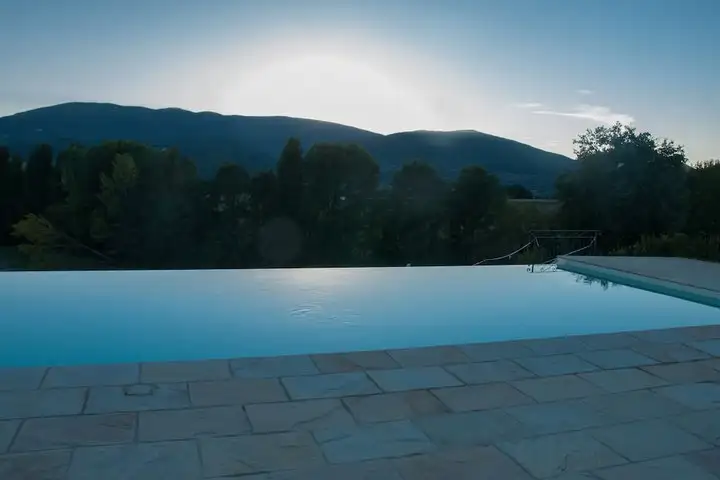 PriceTravel - Viaja fácil, sin pretextos